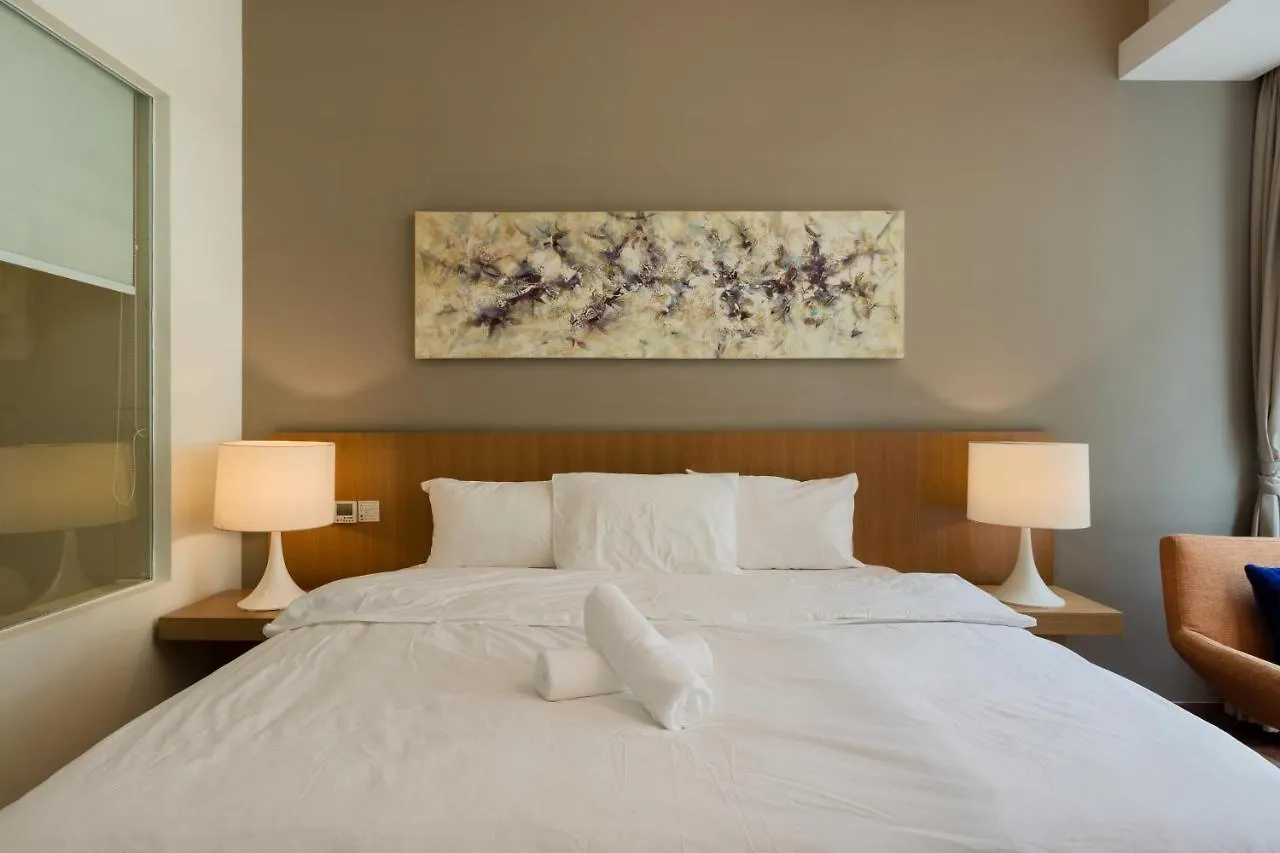 Lot 163 At Cormar Suites By Airhost クアラルンプール 0*,  マレーシア