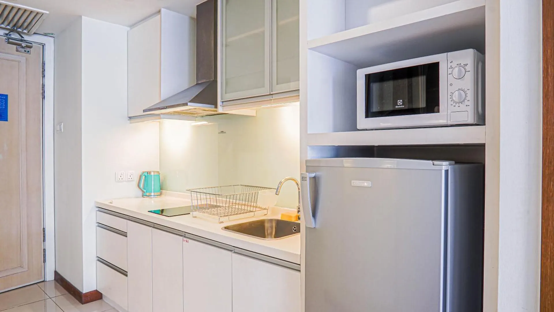 Lot 163 At Cormar Suites By Airhost Kuala Lumpur