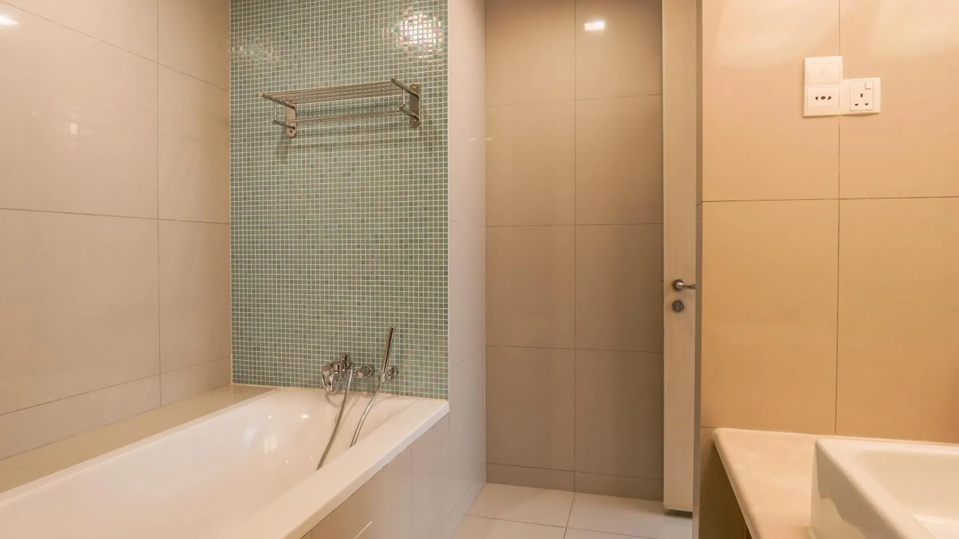 Lot 163 At Cormar Suites By Airhost Kuala Lumpur 0*,  Malaysia