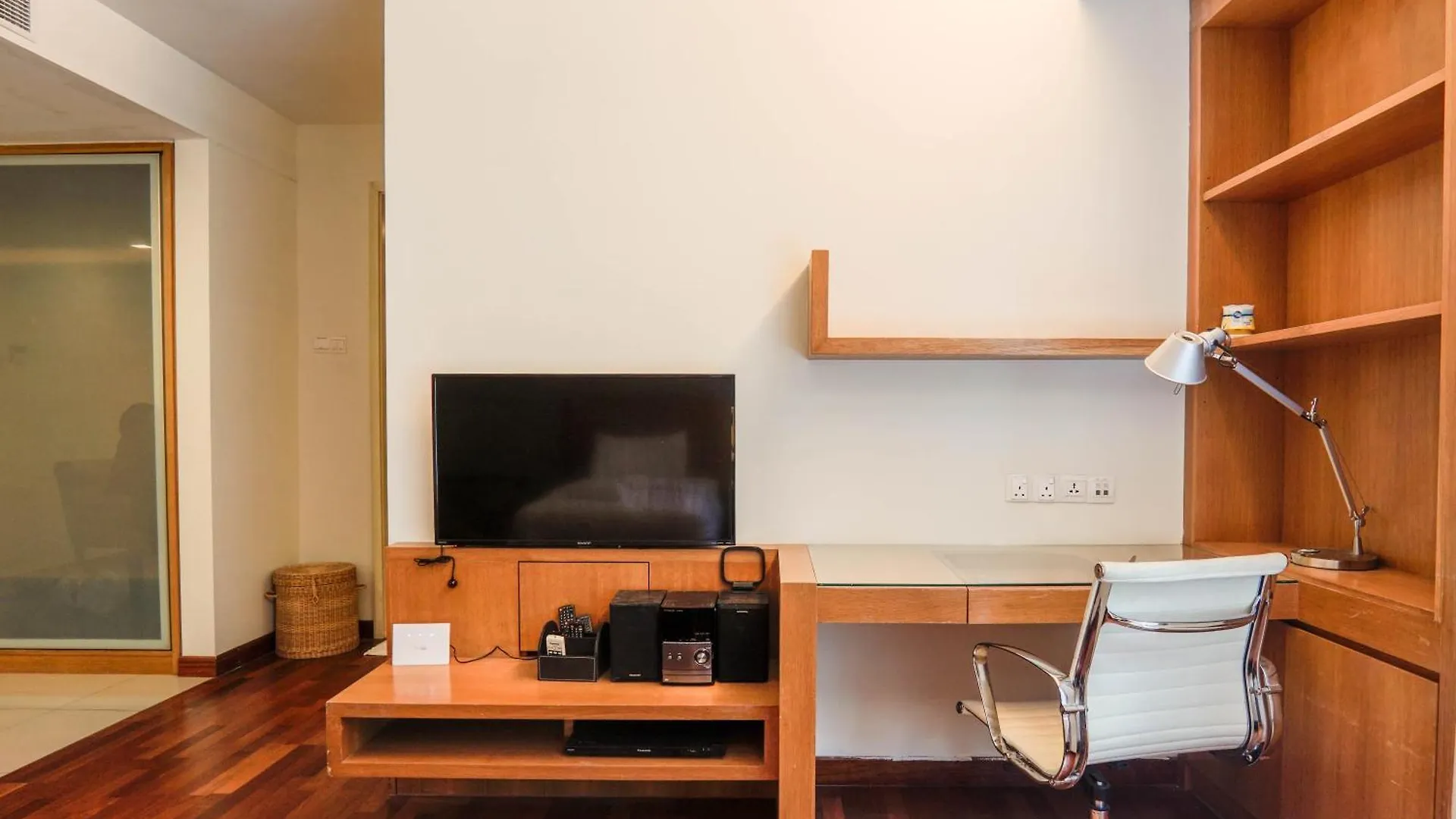 Lot 163 At Cormar Suites By Airhost Kuala Lumpur Apartment